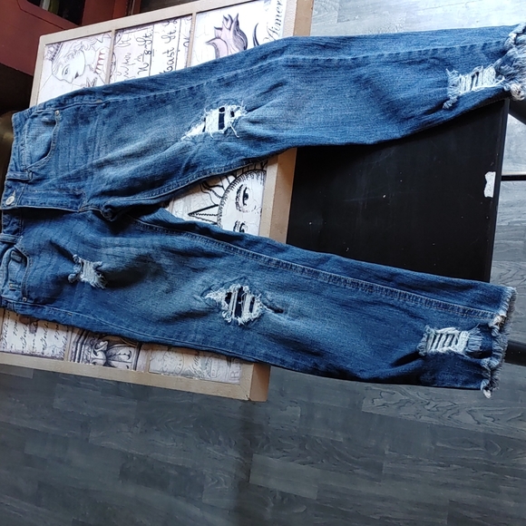 Almost Famous Distressed High Rise Blue Jeans - Picture 7 of 8